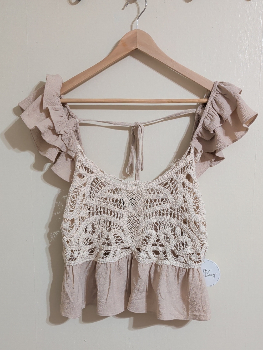 Lace Crochet Ruffle Camisole Top - Cream/Tan